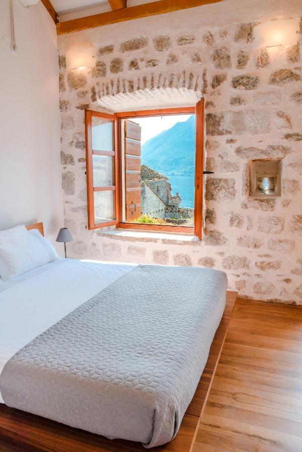 Guesthouse Mrshe Palace Perast Exteriör bild